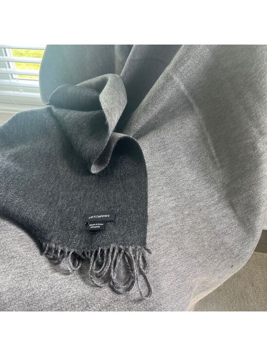 a & R Other - NWOT a & R Cashmere Throw Gray Reversible